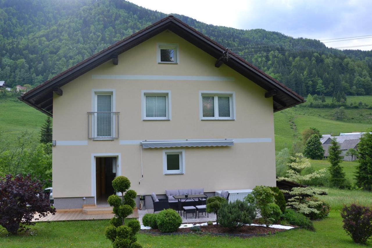 Apartma Ob Potoku Luče エクステリア 写真