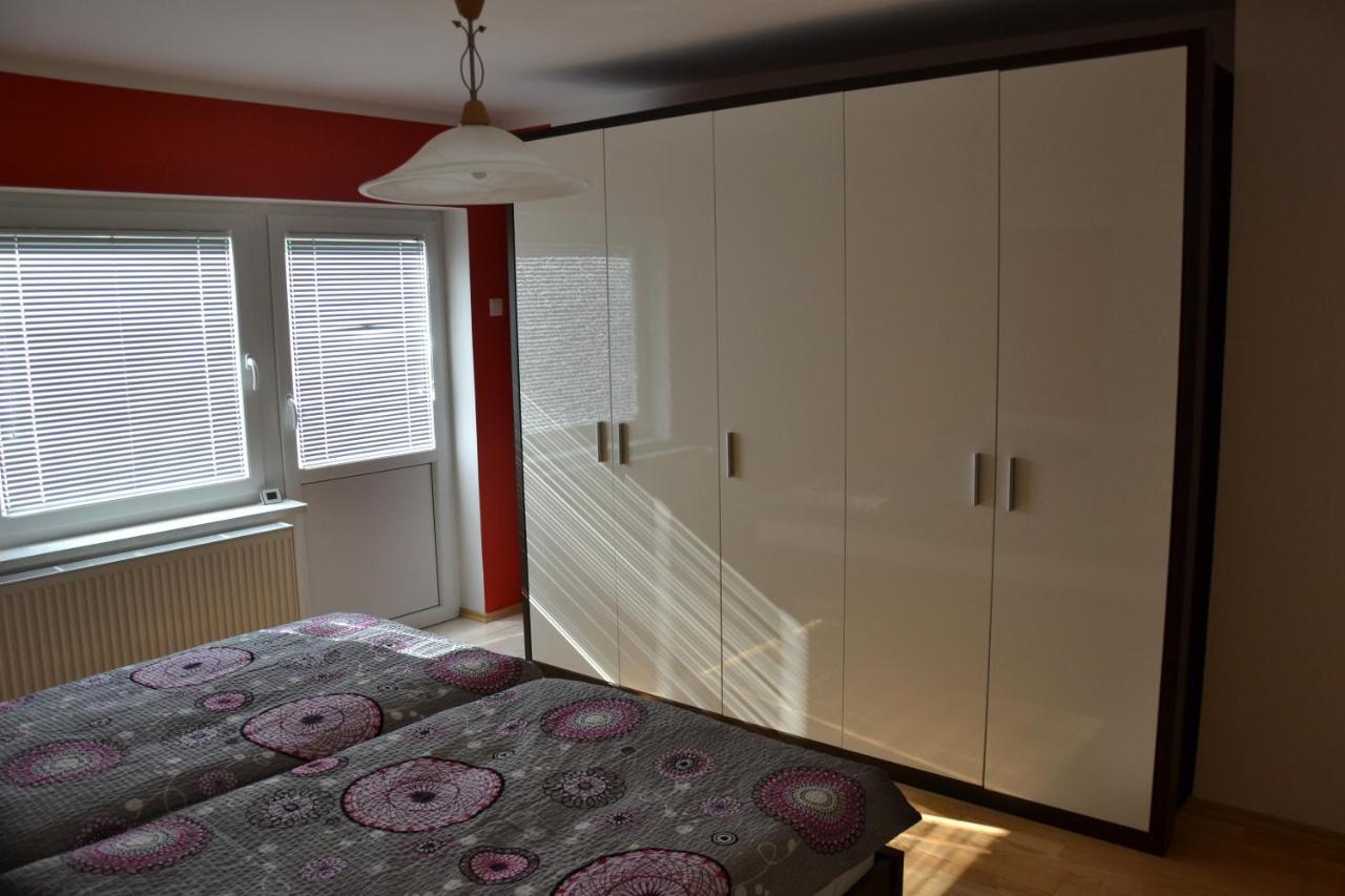 Apartma Ob Potoku Luče エクステリア 写真