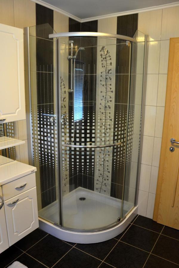Apartma Ob Potoku Luče エクステリア 写真