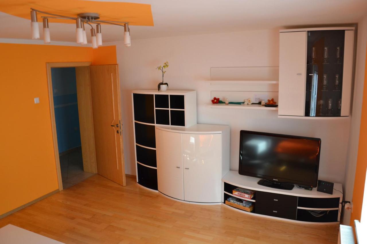 Apartma Ob Potoku Luče エクステリア 写真